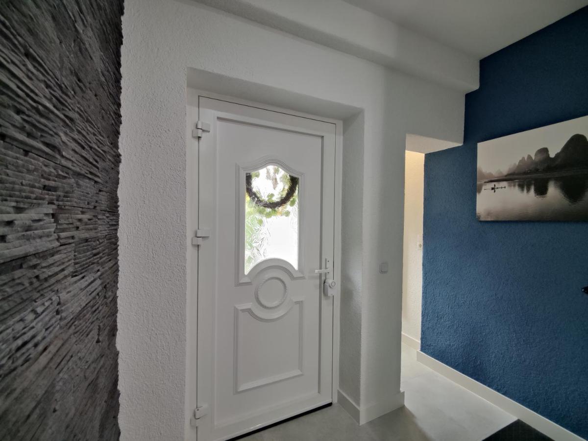 Ferienhaus Villa Adelsberg Mit Dachterrasse In Zentraler Lage Fuer Bis Zu 10 Personen Κέμνιτς Εξωτερικό φωτογραφία