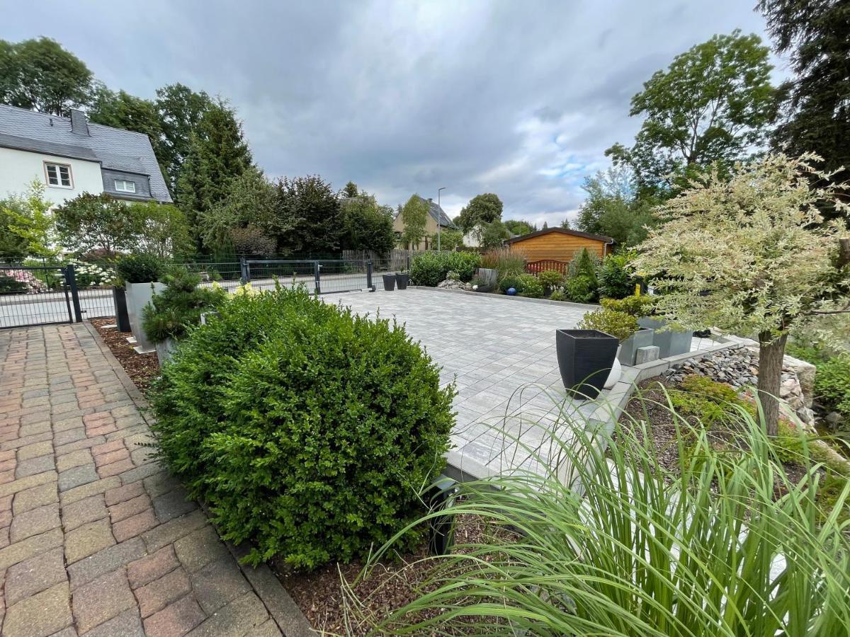 Ferienhaus Villa Adelsberg Mit Dachterrasse In Zentraler Lage Fuer Bis Zu 10 Personen Κέμνιτς Εξωτερικό φωτογραφία